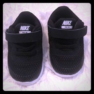 Baby NIKE FREE RUN
